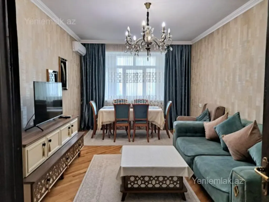 Satılır 3 otaqlı köhnə tikili 85 m²