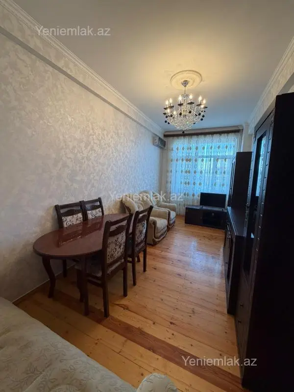 Satılır 3 otaqlı yeni tikili 90 m²