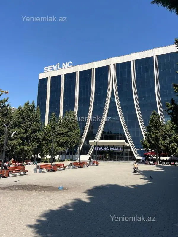 Satılır 1 otaqlı köhnə tikili 40 m²
