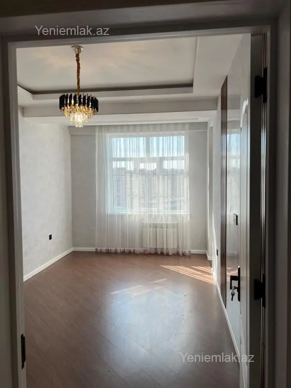 Satılır 2 otaqlı yeni tikili 61 m²
