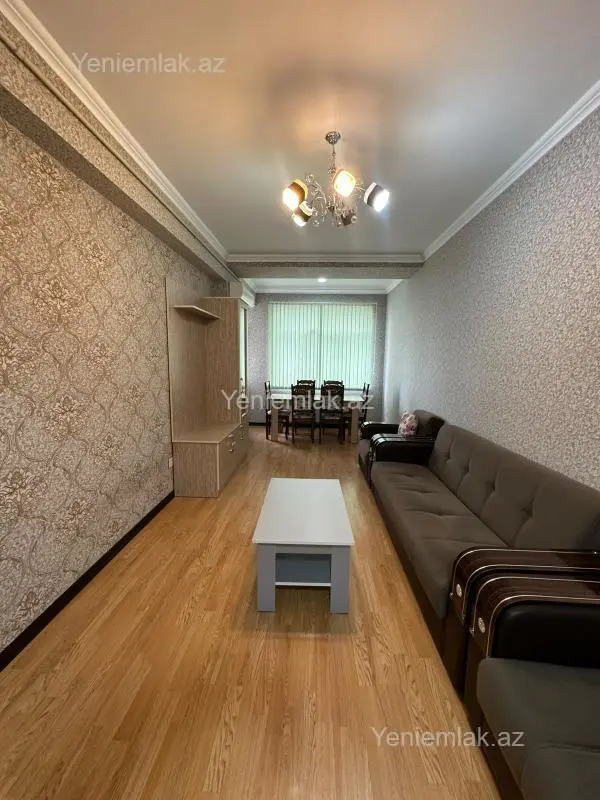 Satılır 2 otaqlı yeni tikili 60 m²