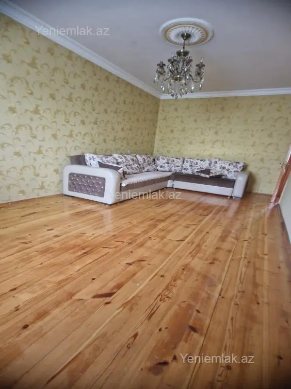 Satılır 3 otaqlı köhnə tikili 85 m²
