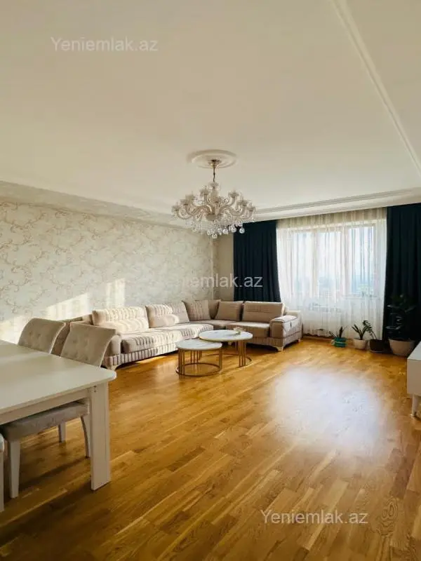 Satılır 3 otaqlı yeni tikili 105 m²
