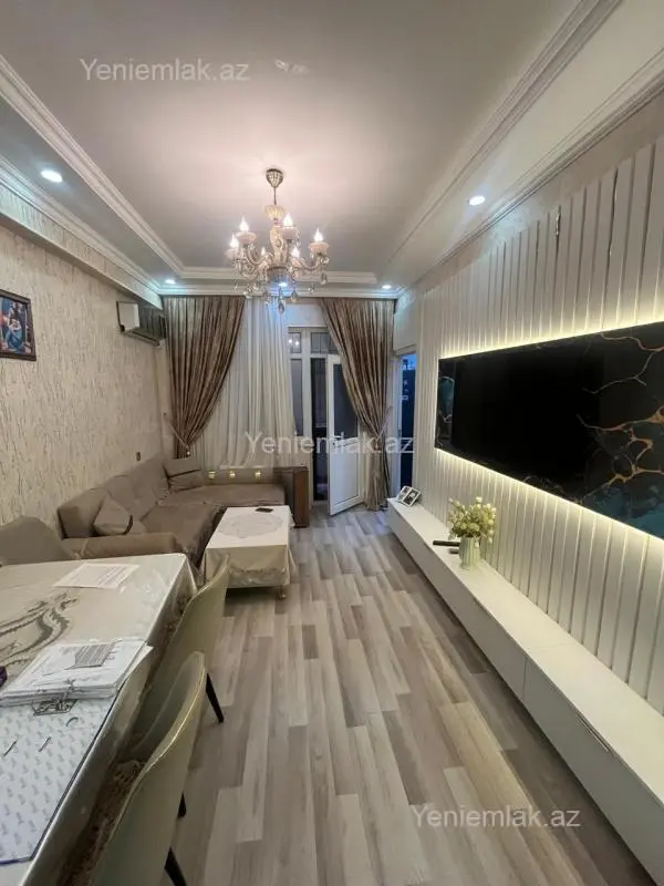 Satılır 2 otaqlı yeni tikili 50 m²