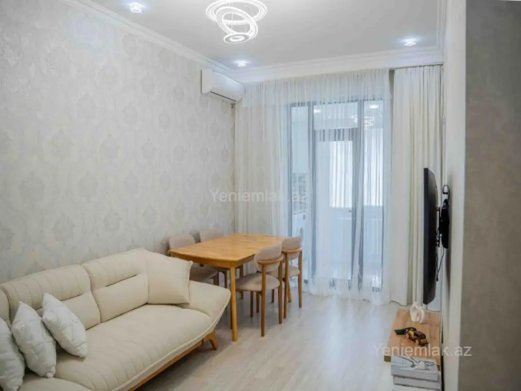 Satılır 2 otaqlı yeni tikili 55 m²