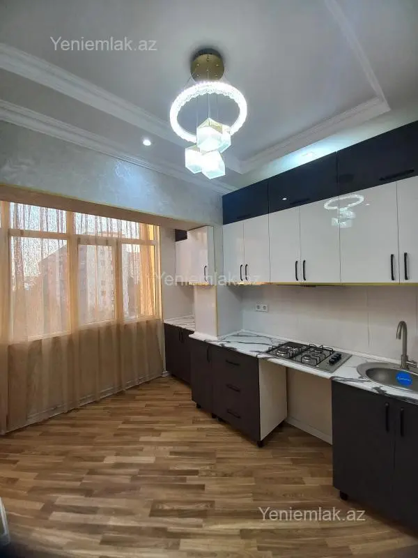 Satılır 1 otaqlı köhnə tikili 45 m²