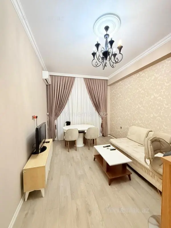 Satılır 2 otaqlı yeni tikili 44 m²