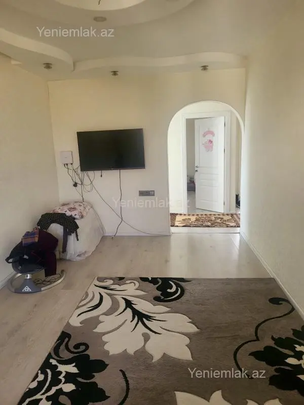 Satılır 3 otaqlı köhnə tikili 55 m²