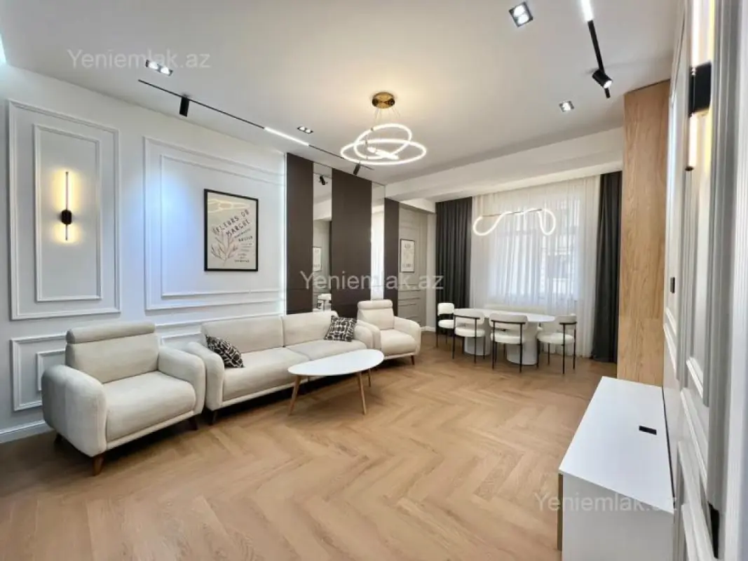 Satılır 3 otaqlı yeni tikili 92 m²
