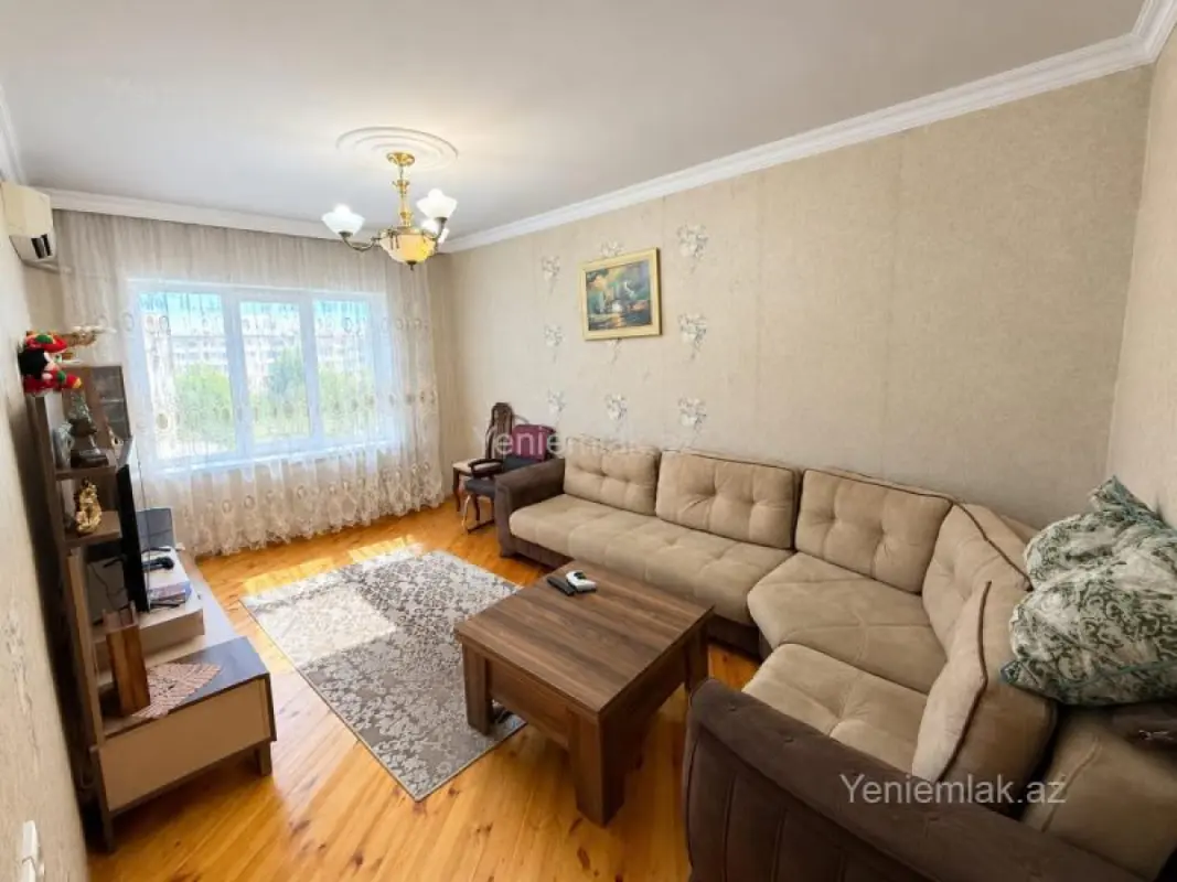 Satılır 3 otaqlı köhnə tikili 85 m²