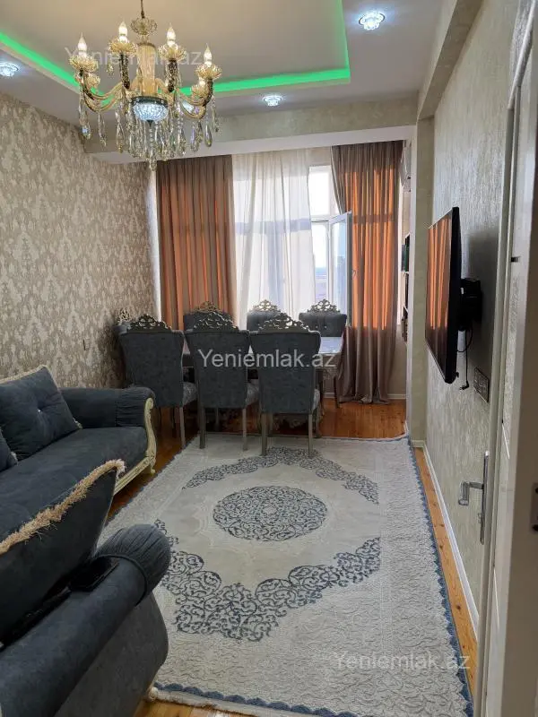 Satılır 3 otaqlı yeni tikili 83 m²