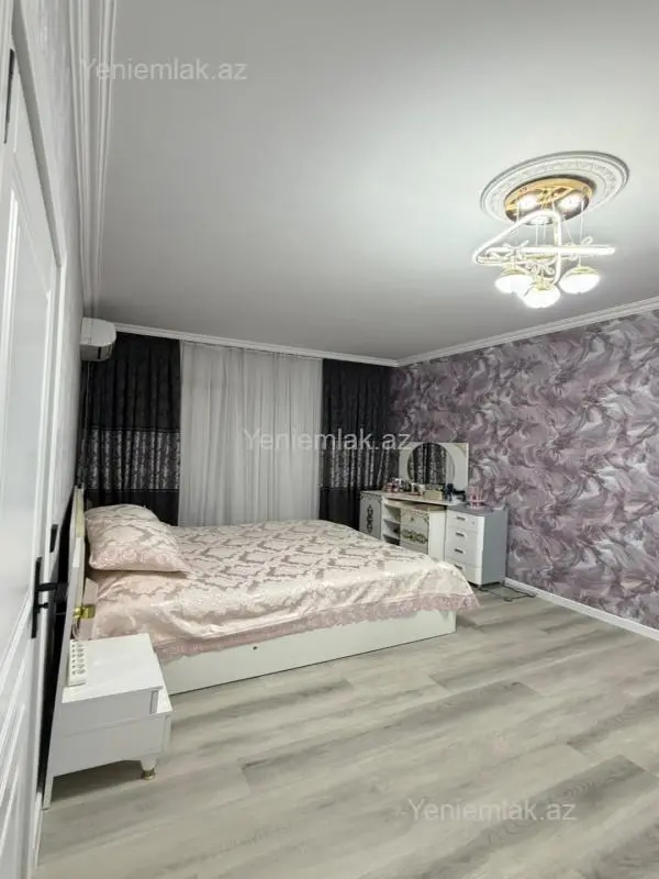 Satılır 4 otaqlı köhnə tikili 86 m²