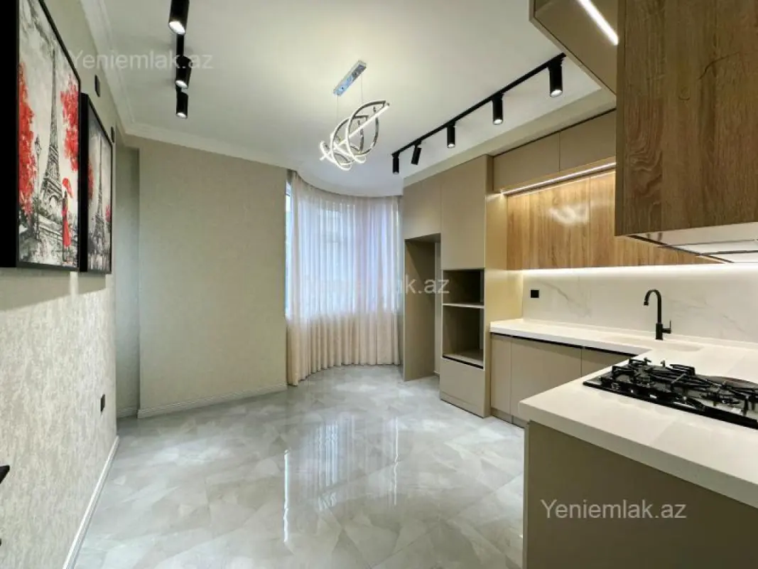Satılır 2 otaqlı yeni tikili 90 m²