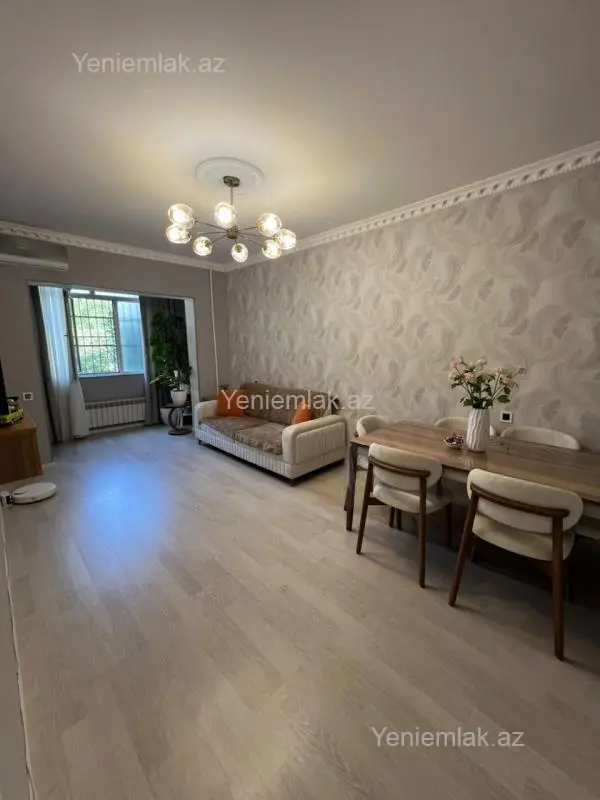 Satılır 1 otaqlı köhnə tikili 60 m²