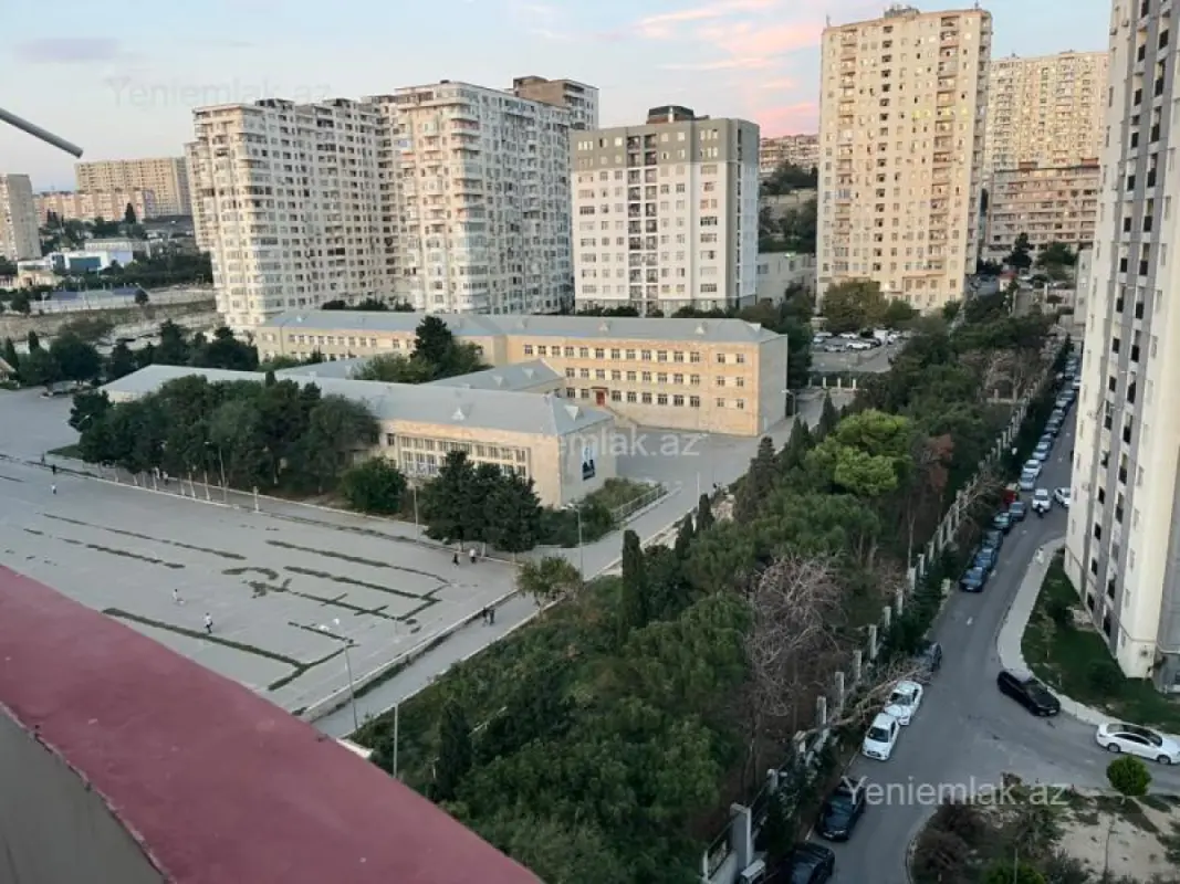 Satılır 2 otaqlı yeni tikili 82 m²
