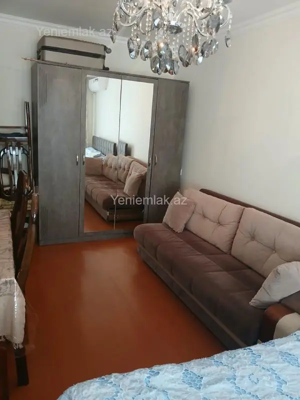 Satılır 1 otaqlı köhnə tikili 31 m²