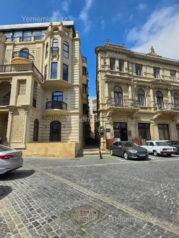 Satılır 1 otaqlı köhnə tikili 32 m²