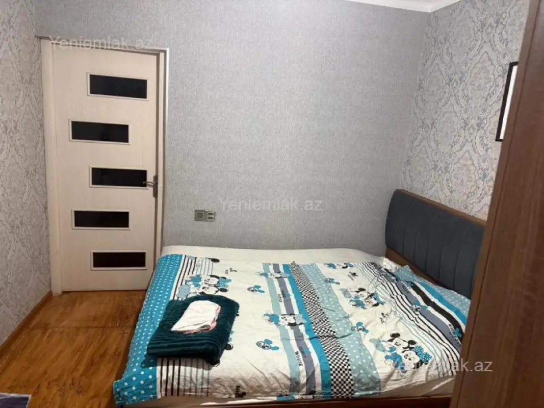 Satılır 3 otaqlı köhnə tikili 55 m²