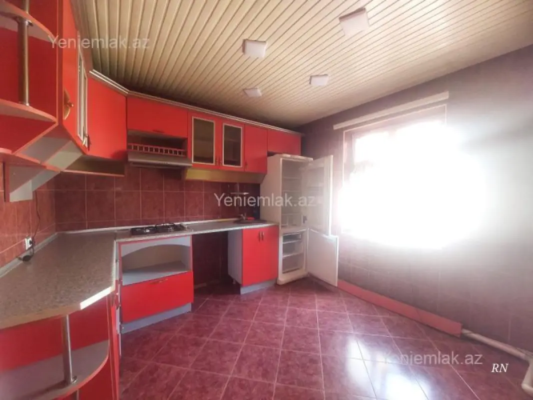 Satılır 3 otaqlı köhnə tikili 72 m²