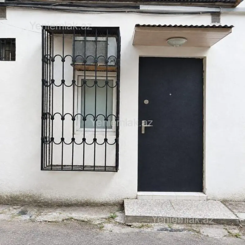 Satılır 1 otaqlı köhnə tikili 40 m²
