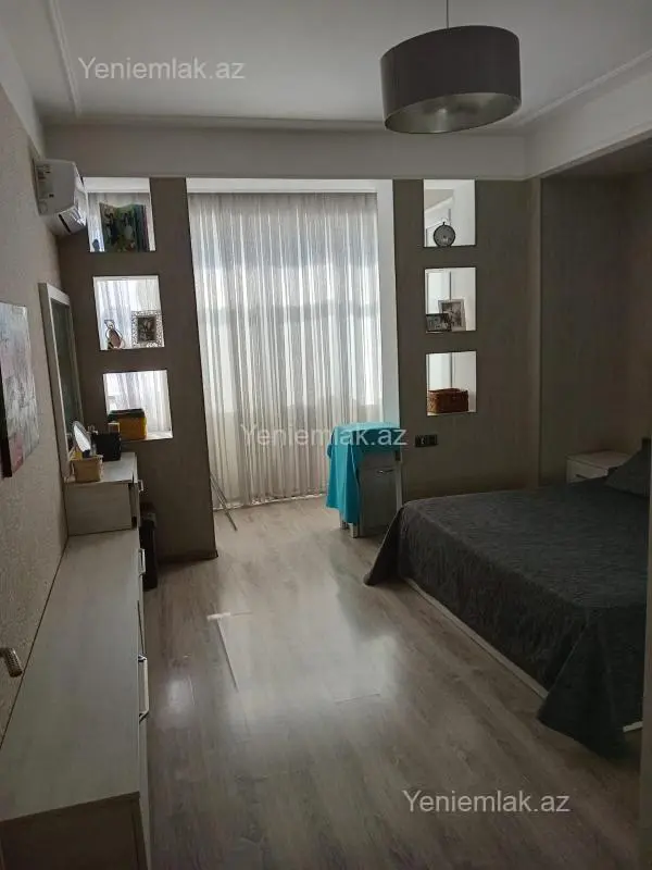 Satılır 3 otaqlı yeni tikili 90 m²