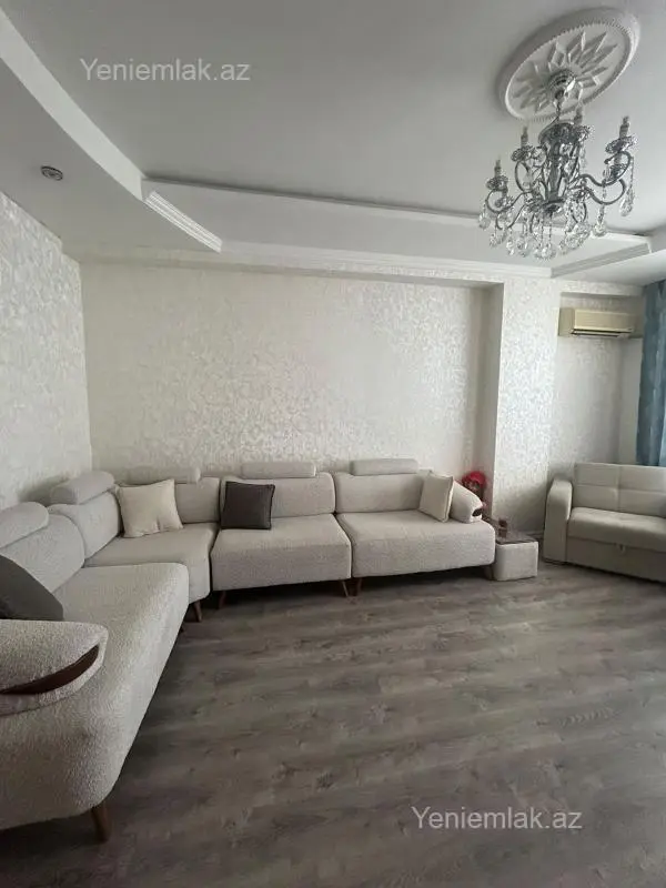 Satılır 3 otaqlı yeni tikili 75 m²