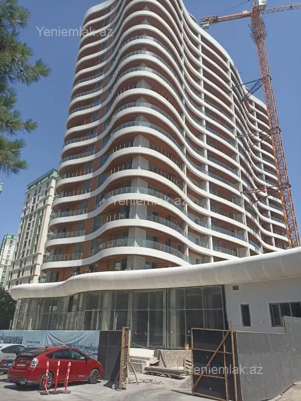Satılır 5 otaqlı yeni tikili 272 m²