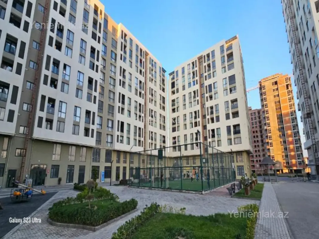 Satılır 4 otaqlı yeni tikili 150 m²