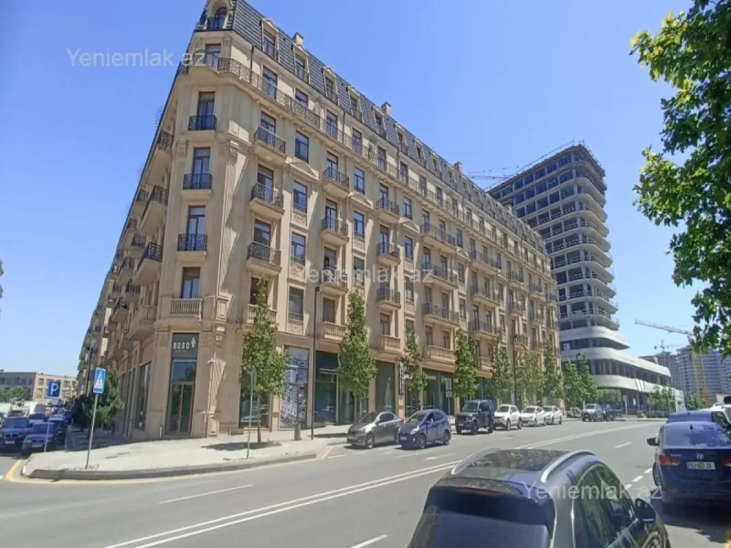 Satılır 3 otaqlı yeni tikili 94 m²