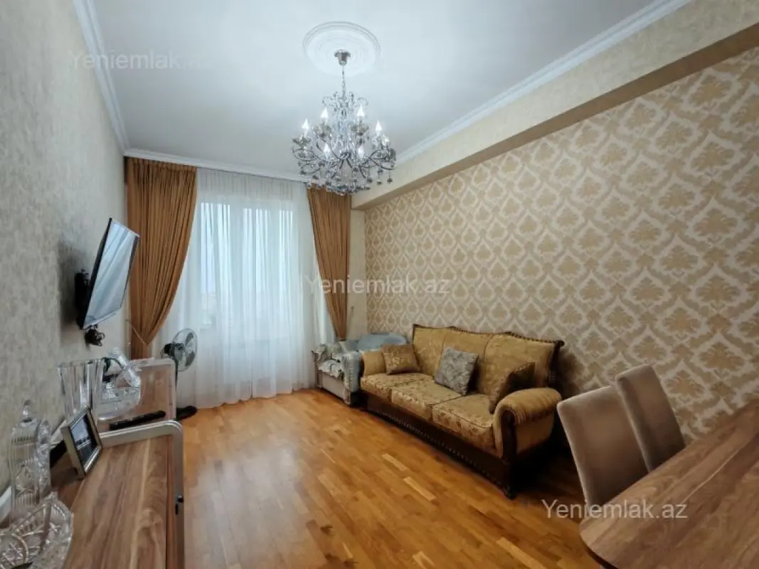 Satılır 2 otaqlı yeni tikili 68 m²