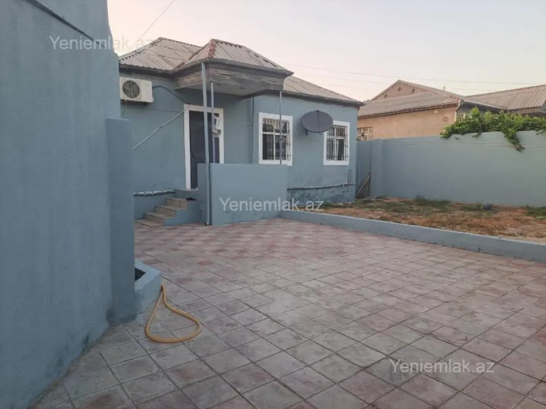 Satılır 3 otaqlı həyət evi 90 m²