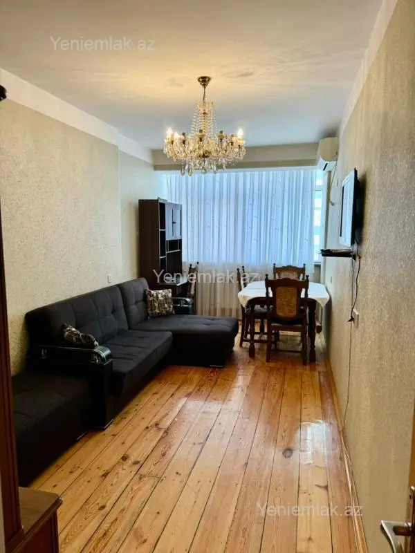 Satılır 3 otaqlı yeni tikili 110 m²