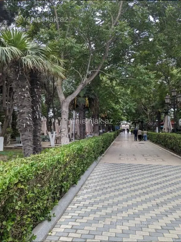 Satılır 3 otaqlı köhnə tikili 90 m²
