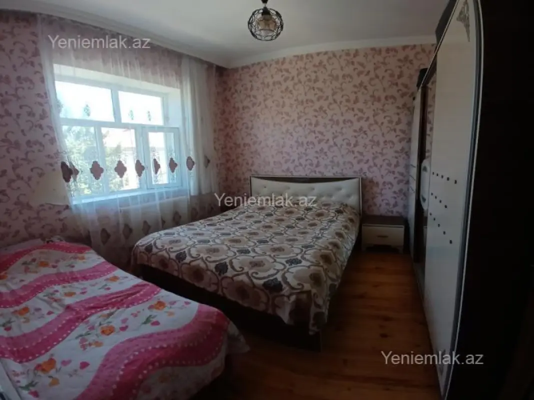 Satılır 6 otaqlı həyət evi 120 m²