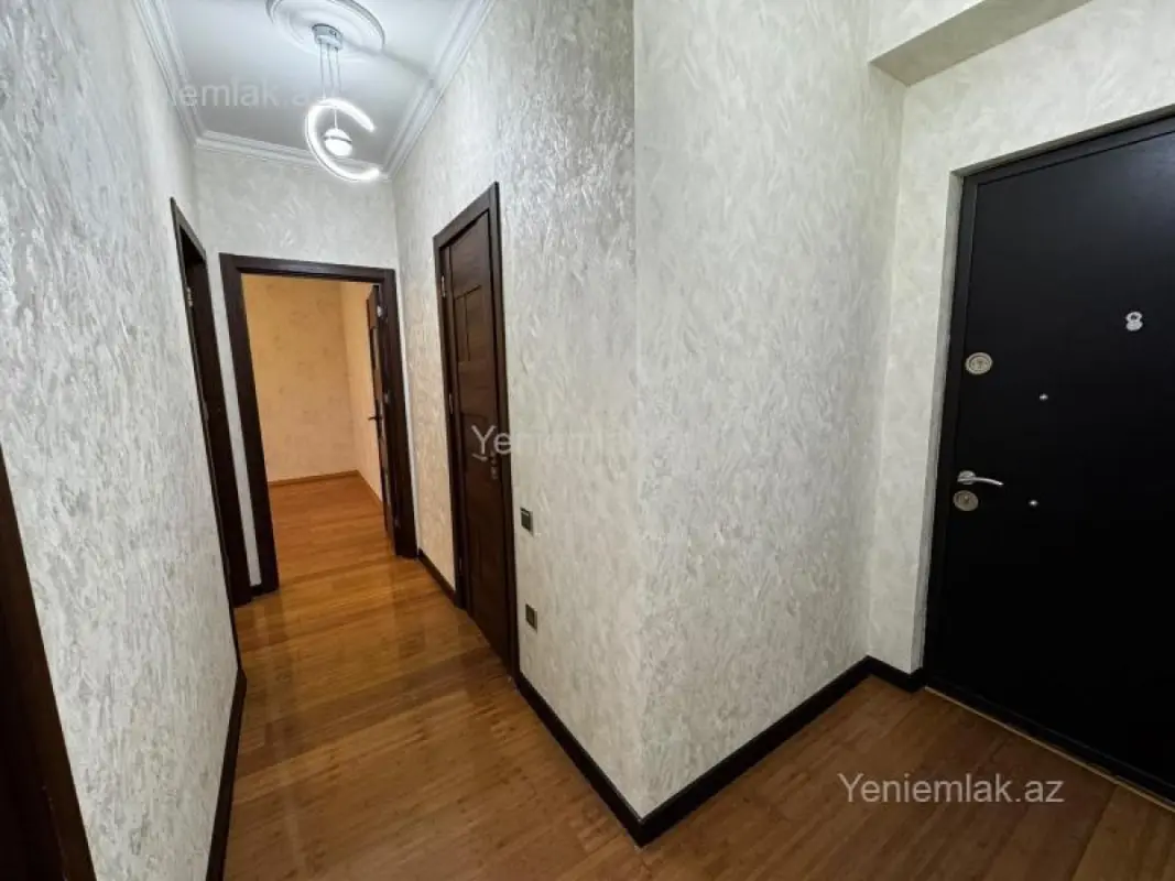Satılır 2 otaqlı yeni tikili 60 m²