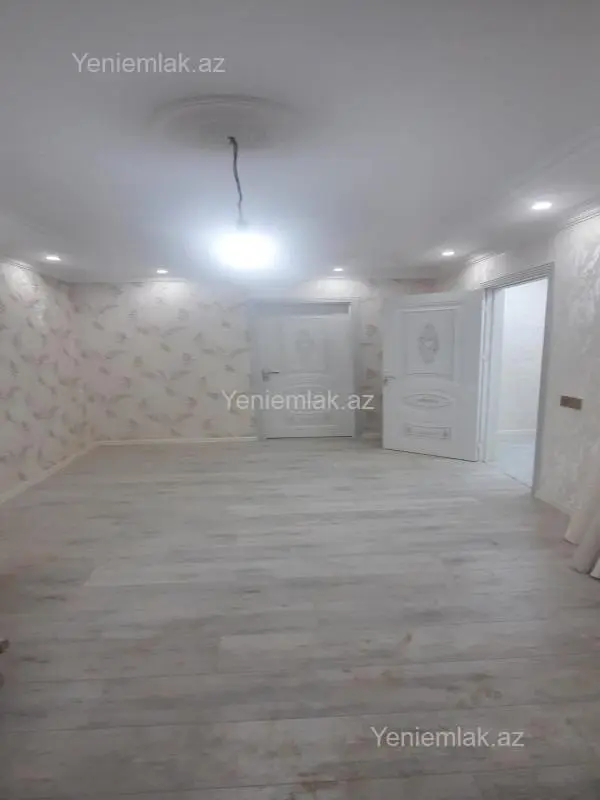 Satılır 2 otaqlı köhnə tikili 47 m²