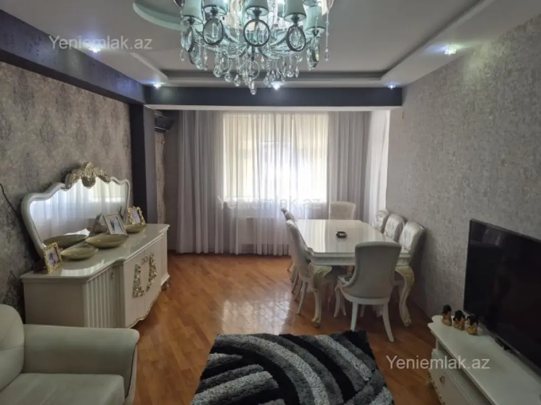 Satılır 3 otaqlı yeni tikili 88 m²