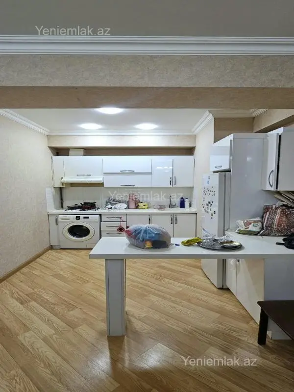 Satılır 2 otaqlı yeni tikili 57 m²