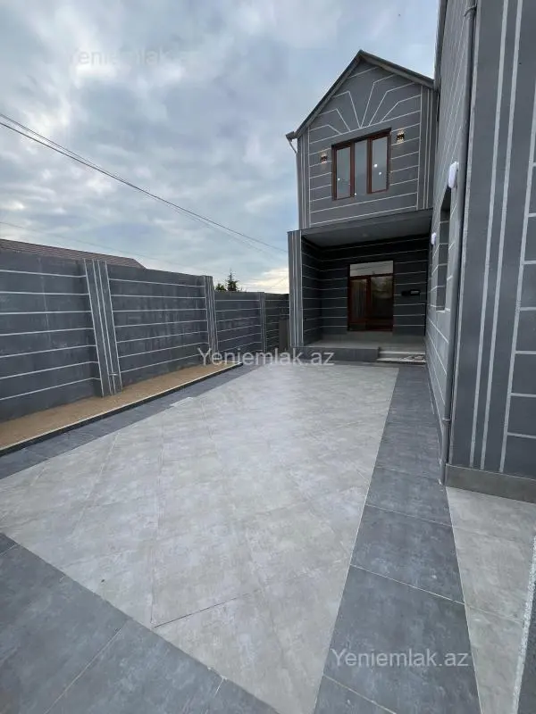 Satılır 4 otaqlı həyət evi 112 m²