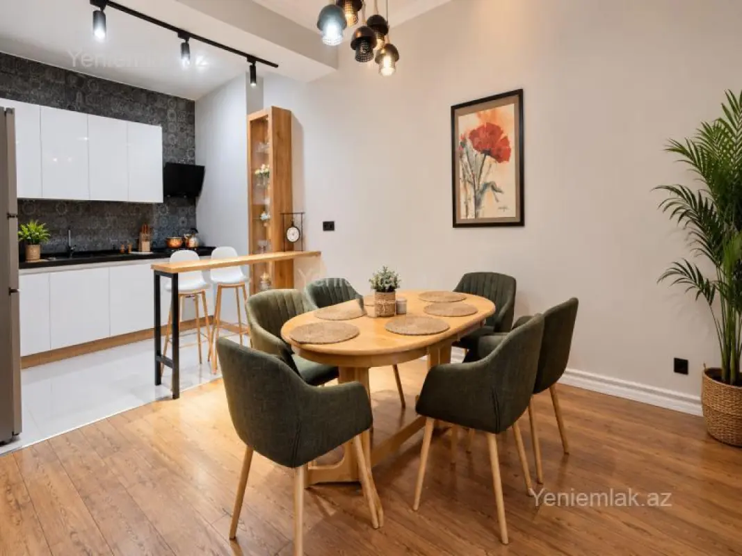 Satılır 3 otaqlı yeni tikili 100 m²
