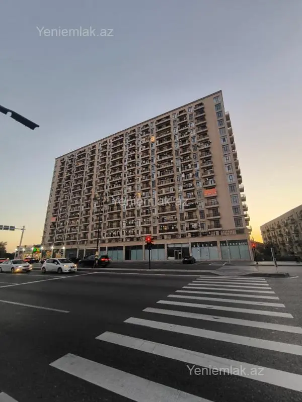 Satılır 3 otaqlı yeni tikili 100 m²