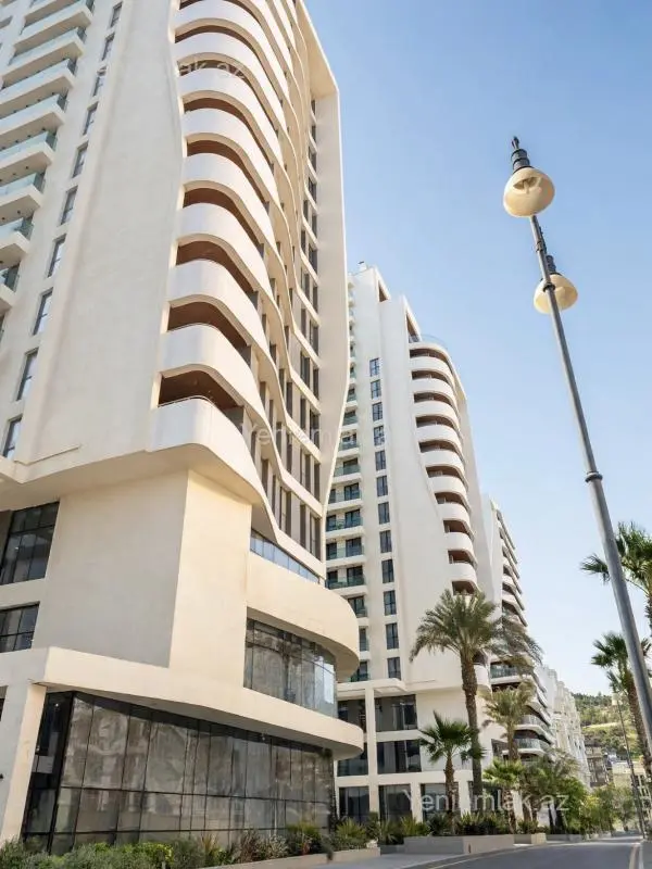 Satılır 9 otaqlı yeni tikili 395 m²