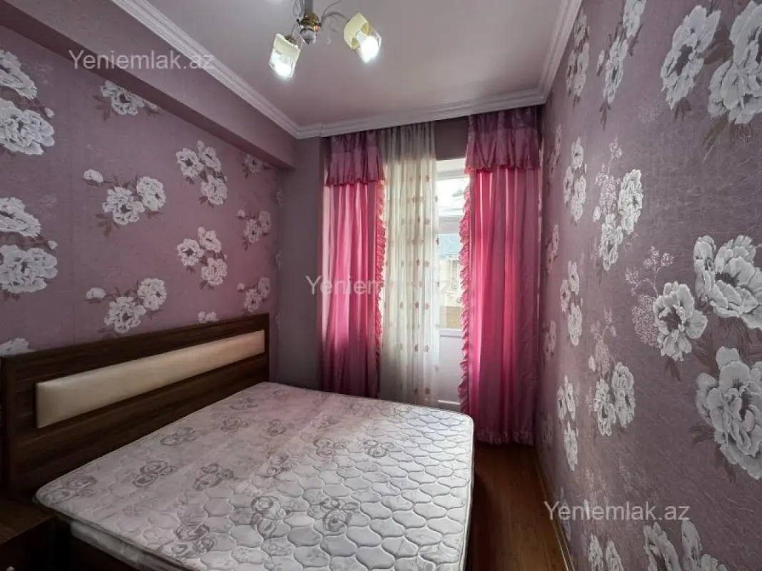 Satılır 2 otaqlı yeni tikili 45 m²