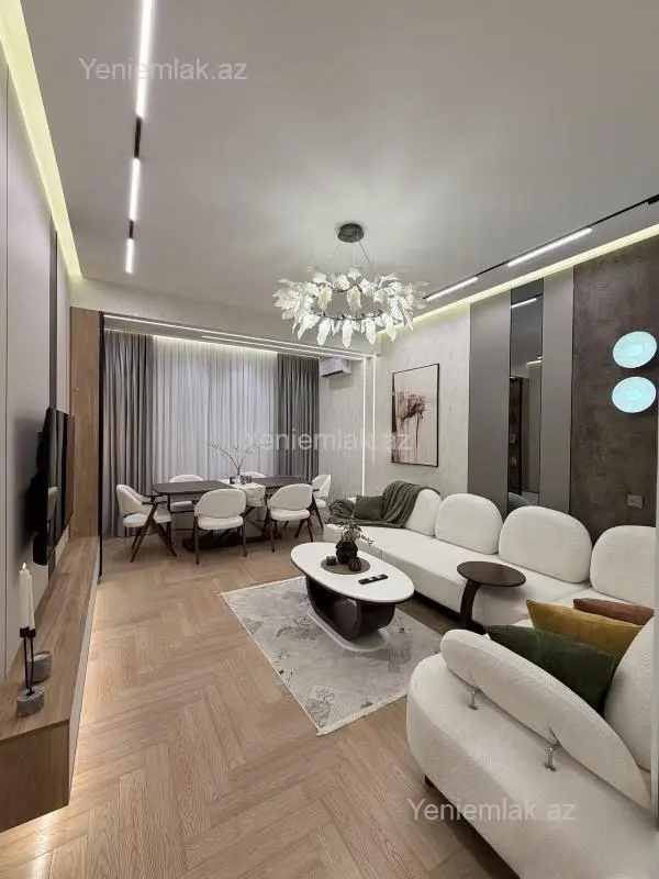 Satılır 3 otaqlı yeni tikili 118 m²