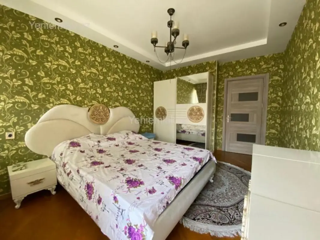 Satılır 2 otaqlı yeni tikili 61 m²