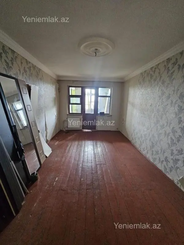 Satılır 3 otaqlı köhnə tikili 58 m²