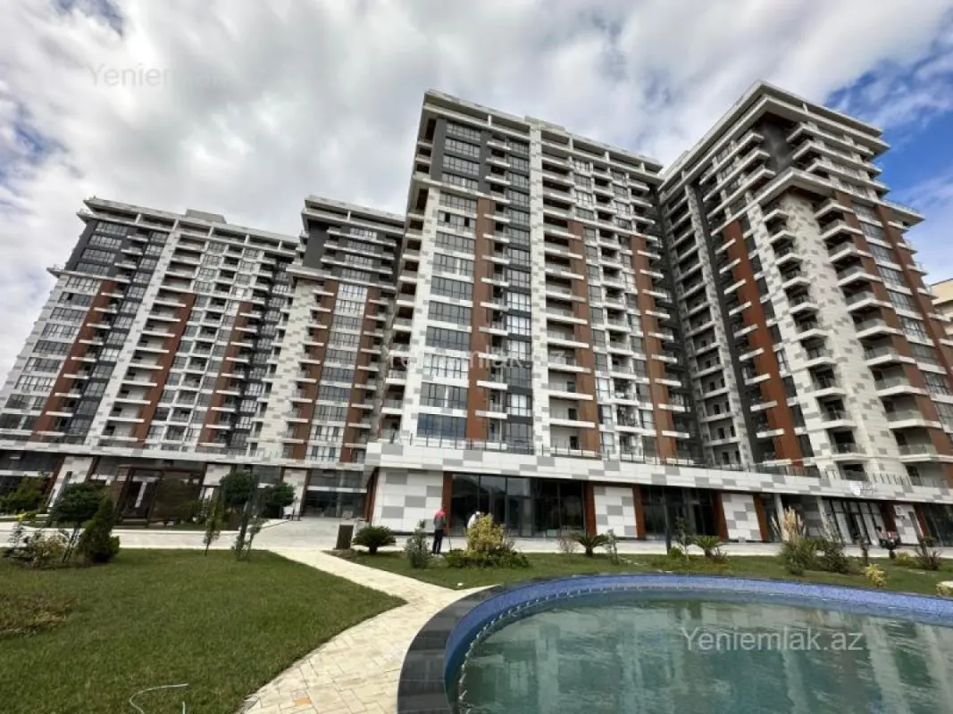 Satılır 3 otaqlı yeni tikili 129 m²
