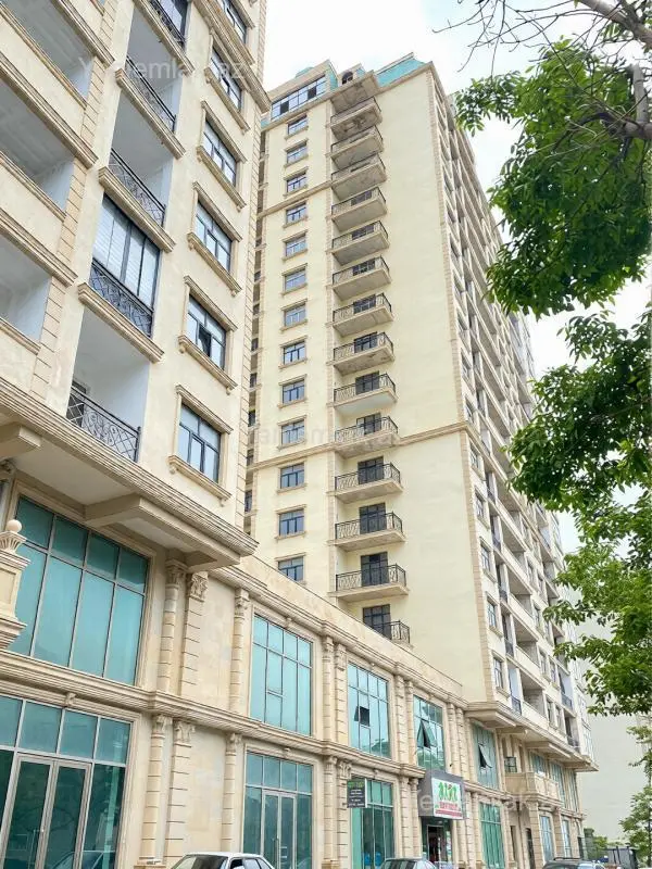 Satılır 2 otaqlı yeni tikili 115 m²