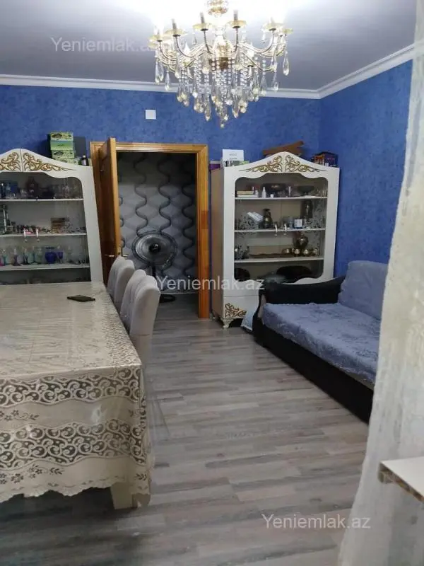 Satılır 2 otaqlı köhnə tikili 54 m²