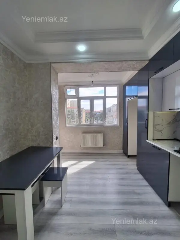 Satılır 2 otaqlı köhnə tikili 53 m²